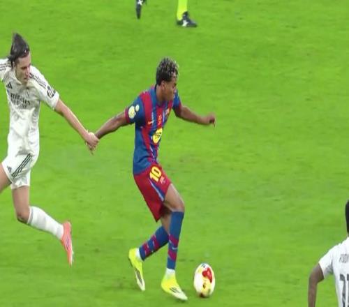 费城重压下,乔治盼沐浴,阳光,3377体育官网,3377体育网页版入口,3377体育h5在线官网,3377体育app下载