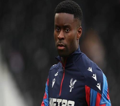 国足迎战中,澳之战,更衣室准备,3377体育官网,3377体育网页版入口,3377体育h5在线官网,3377体育app下载