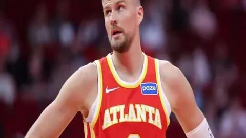 瓦伦西亚逆转皇马4-1，拉莫斯失误三将瓦拉内乌龙丢分