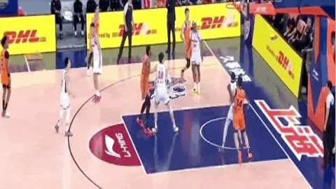 萨卡有望重返阵型，与本-怀特同守右路，廷贝尔或加盟左翼防线